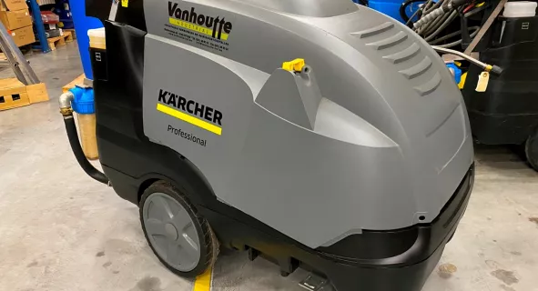 Kärcher HDS warmwaterhogedrukreiniger in het magazijn